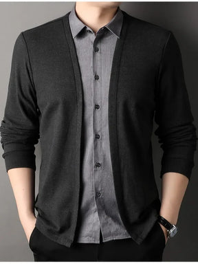 Camisa de Manga Longa com falsa camisa interna(apenas uma peça). Uso social e de negócios