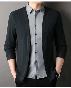 Camisa de Manga Longa com falsa camisa interna(apenas uma peça). Uso social e de negócios